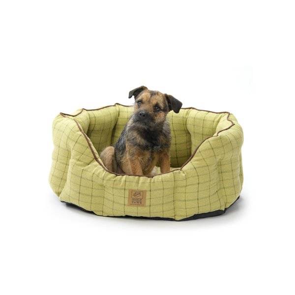 Green Tweed Oval Snuggle Bed